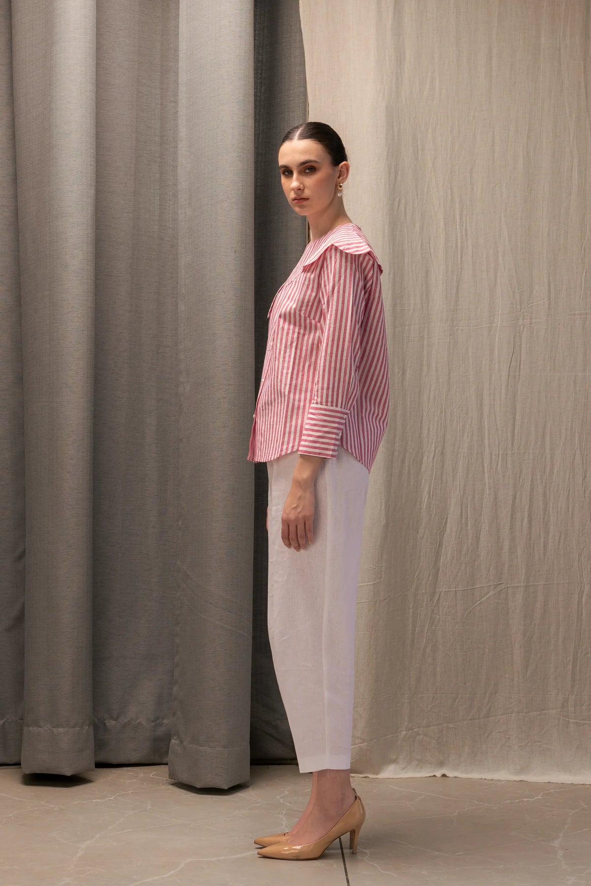 Plot Twiist Collar Shirt