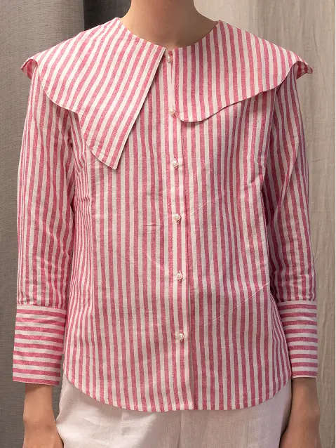 Button detailing